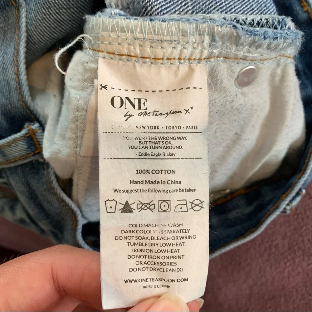 One X Oneteaspoon Button Fly Distressed Size 22 Shorts